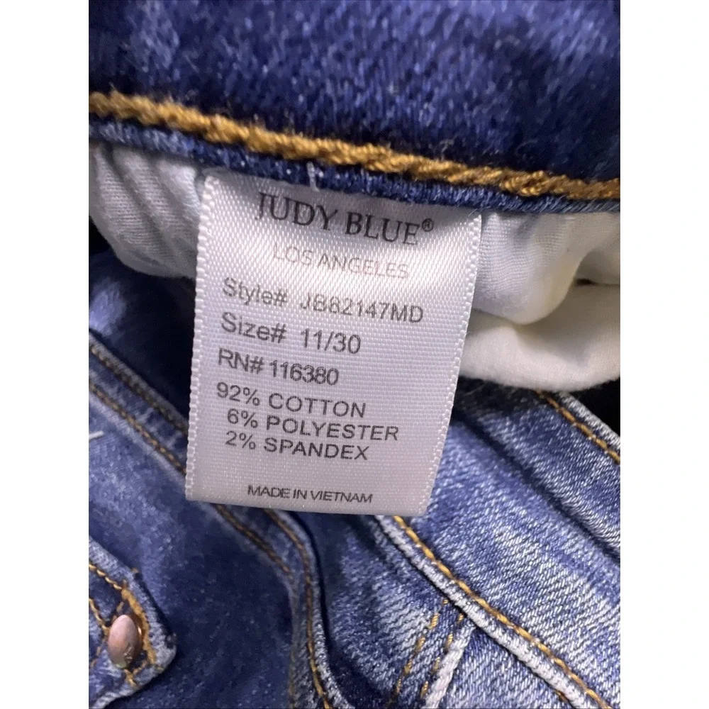 Judy Blue Jeans Women‎ 11 Blue Distressed Skinny Fit Boho City Preppy
